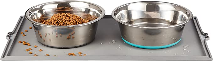 PEGGY11 Deep Stainless Steel Dog Bowls Set, Silicone Feeding Mat with Raised Edge to Prevent Spill, Anti Skid Dog Dish Set for Small, Medium, and Large Breeds Dog